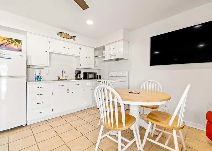 Holiday home Amazing Wfree Wifi Ac Shared Pool Deck Water Views Gulf Shores