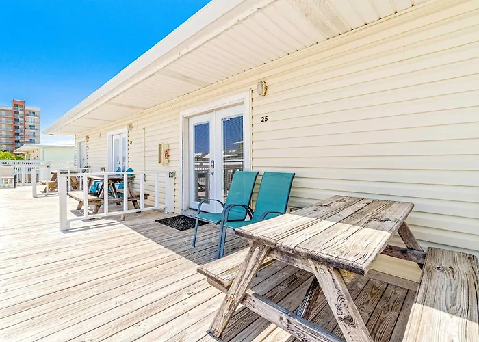 Amazing Wfree Wifi Ac Shared Pool Deck Water Views