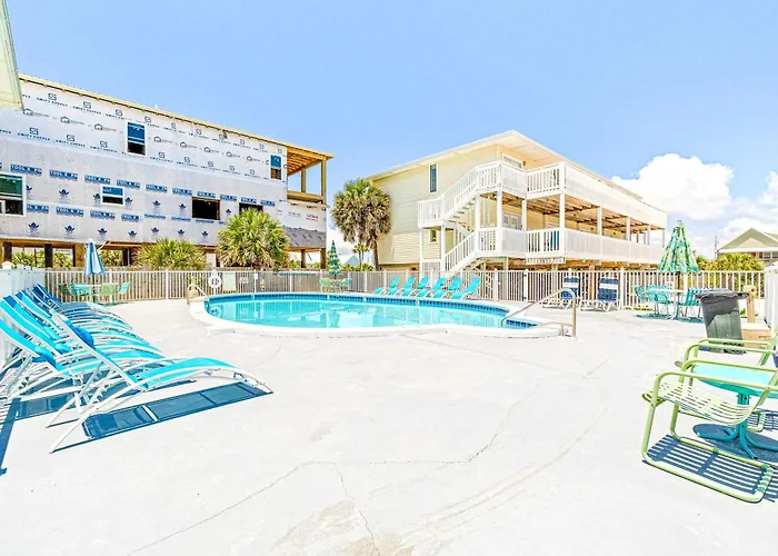 Amazing Wfree Wifi Ac Shared Pool Deck Water Views *